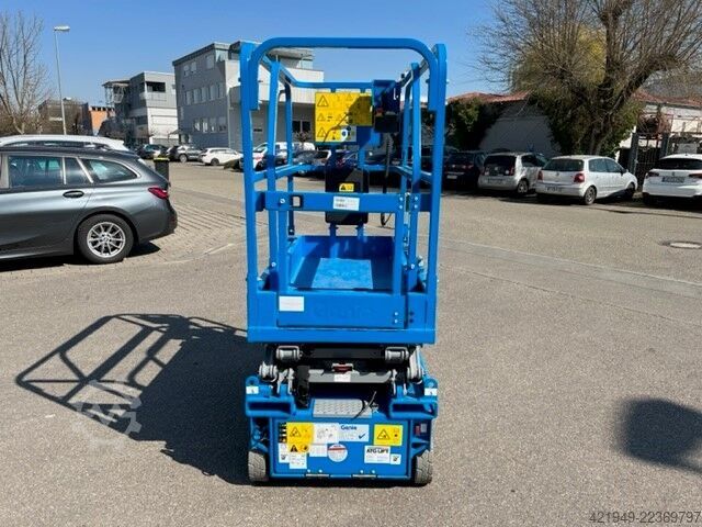 Dvižna ploščad škarjasta Genie GS-1432m E-Drive - inkl. AGM Batterien