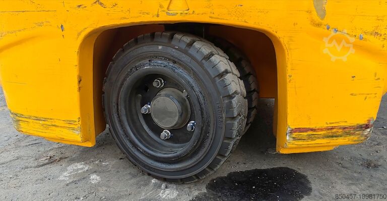 Rafmagns – 3 hjól Jungheinrich EFG 215 1.5t/ 3.1m/ 2016y/ 6339mh/
