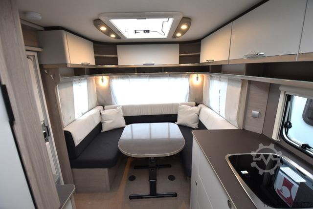 Caravan BÜRSTNER Premio 455 TS Black Forest - 6.019 Euro sparen!