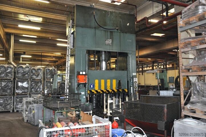 H-frame presses Soenen 400 Ton + 160 ton