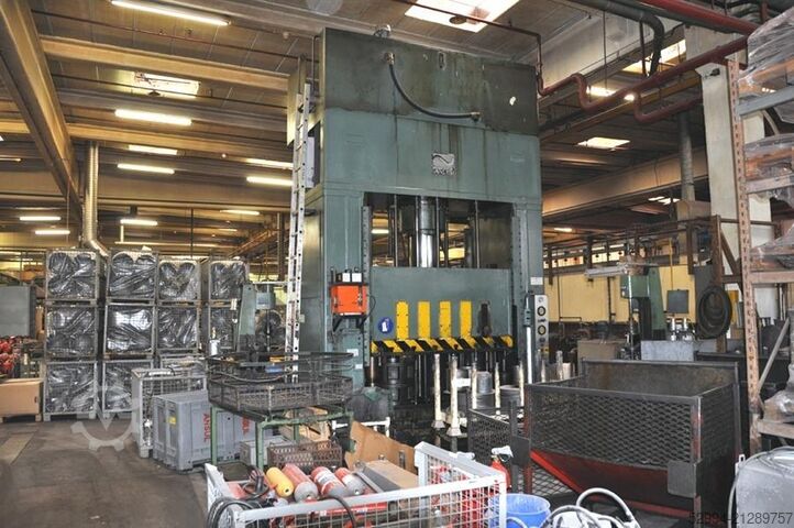 H-frame presses Soenen 400 Ton + 160 ton