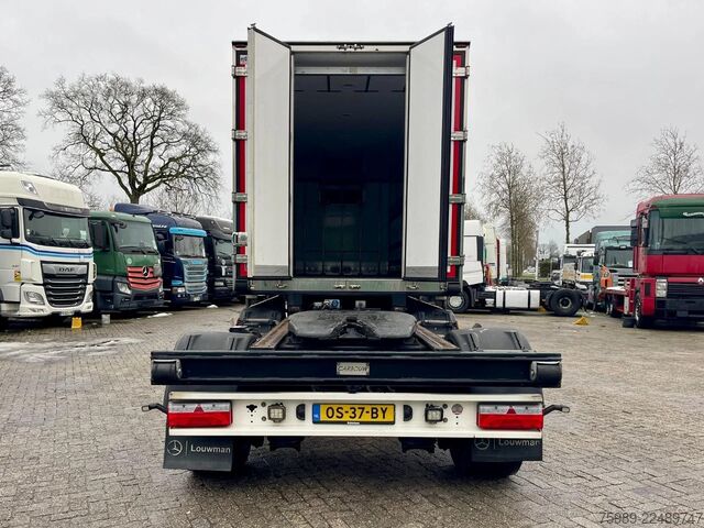 Transportasi berpendingin/beku Pacton LZV Sliding chassis for 2nd trailer. Frigoblock...