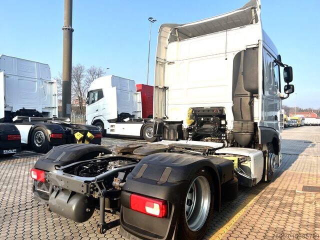 मानक ट्रैक्टर यूनिट DAF XF 480 FT SLH