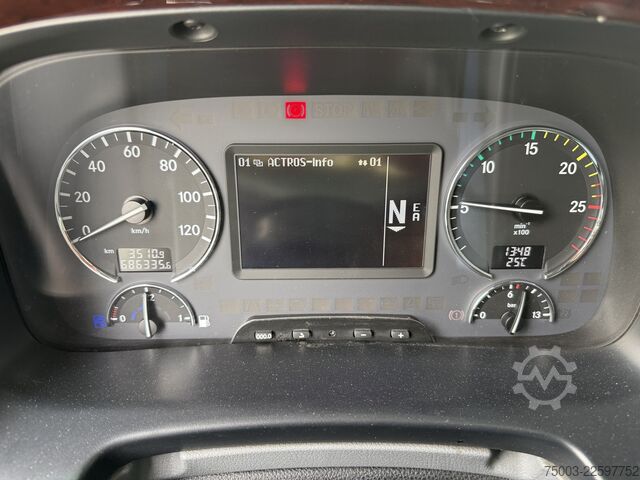 Standard SZM Mercedes-Benz Actros MP3 1846 LS Megaspace