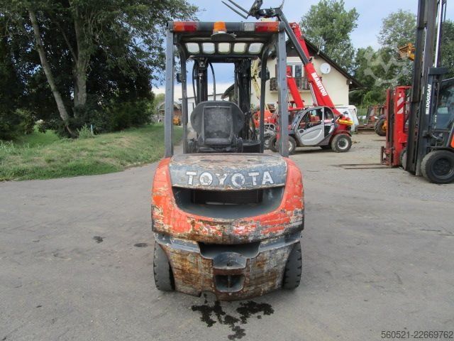 डीजल फोर्कलिफ्ट्स Toyota 8FDF25 - Triplex-Freihub 4,7m - Seitenschieber - 2