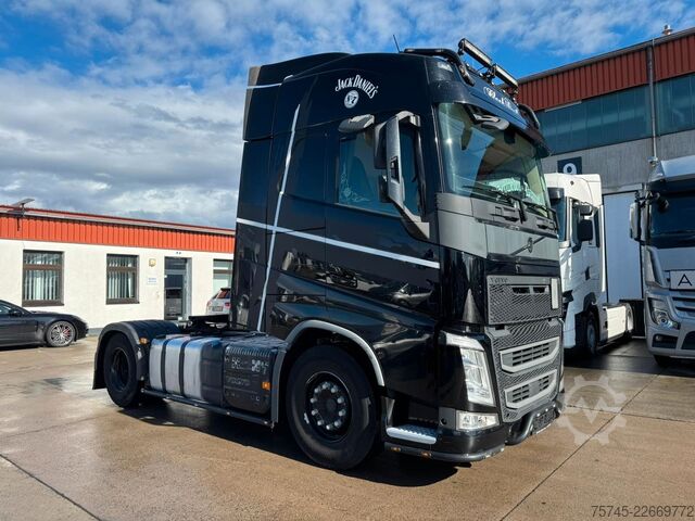 Trattore stradale standard VOLVO FH 500 * KIPPHYDRAULIK * STANDKLIMA * 1. HAND *