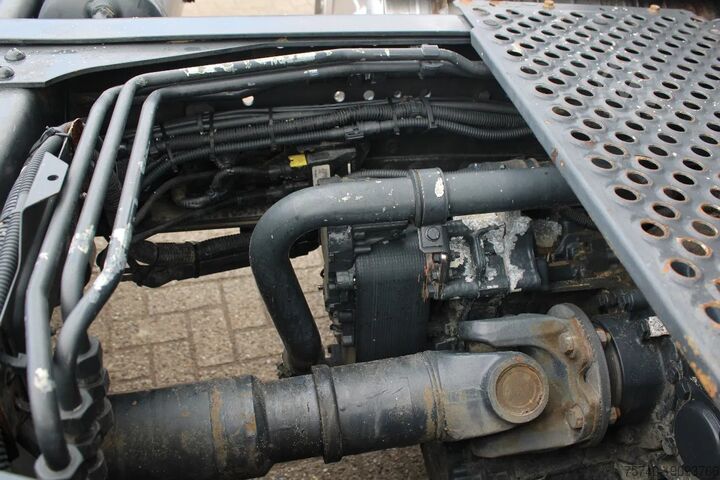 Standardni SZM Iveco Stralis 460 + 6X2 + RETARDER + EURO 6 + SPOILERS