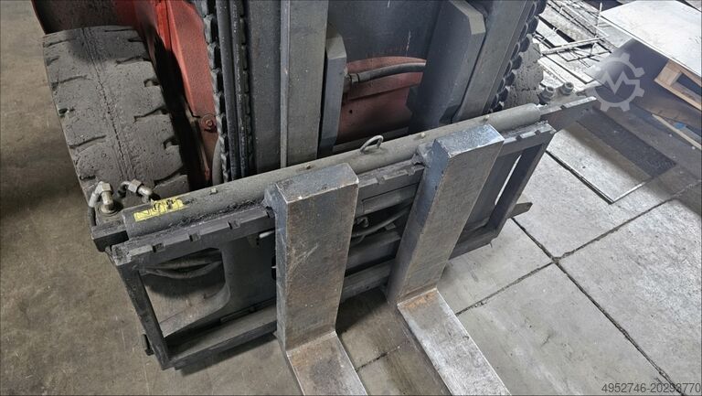 4-х колісний навантажувач Linde H40D-03