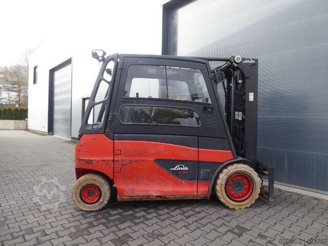 Ηλεκτρικό περονοφόρο τετράτροχο Linde E50L-01/600