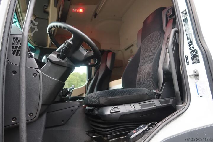 Koffer Mercedes-Benz Actros 1924 L Bak + Dhollandia klep 2000 KG + e...