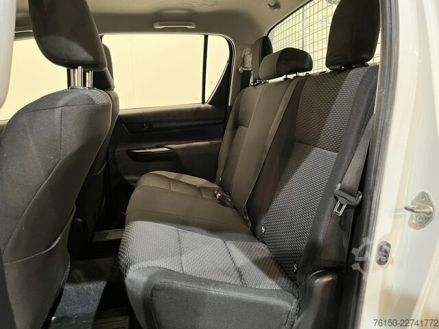 Nouto Toyota HiLux 2.4 D-4D Double Cab 150 PK 4X4 / Airco / ...