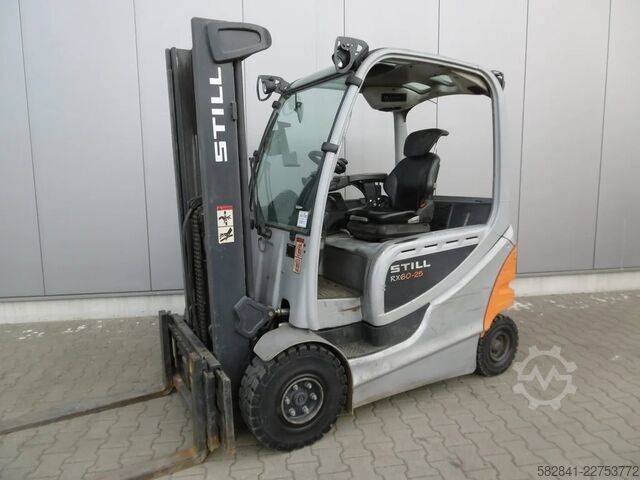Empilhadeira frontal STILL RX 60-25 / Container