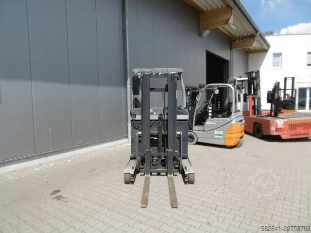 Carrello retrattile STILL FM-X 12