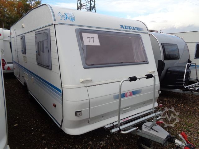 Asuntovaunu ADRIA Altea 542 PK *Etagenbett