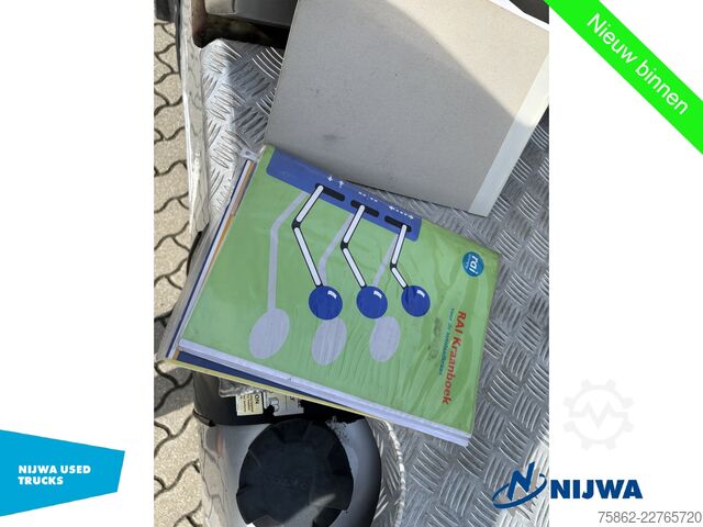 معيار SZM Volvo FH 460 6x4 i.c.m. ESVE oplegger met Palfinger E...