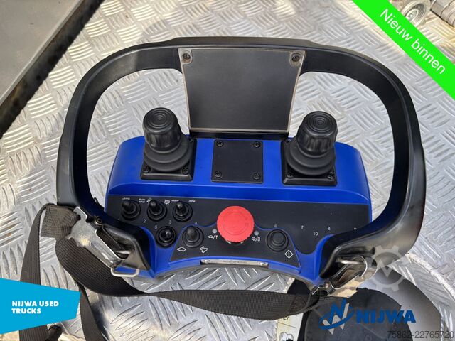 معيار SZM Volvo FH 460 6x4 i.c.m. ESVE oplegger met Palfinger E...