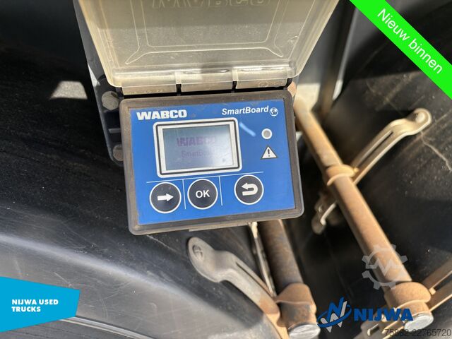 معيار SZM Volvo FH 460 6x4 i.c.m. ESVE oplegger met Palfinger E...