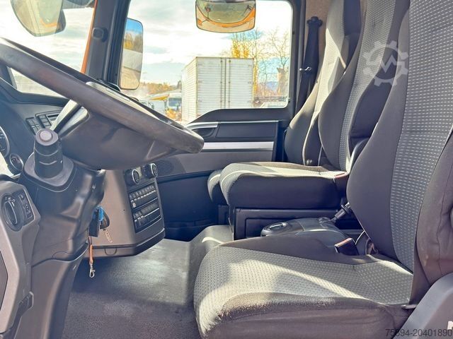 Grua montada em camião MAN TGM 26.290* KIPPER 4,60m*HIAB 111 B-3 HIDUO/FUNK