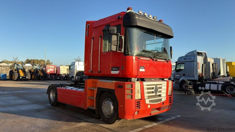 Venjulegur SZM Renault Magnum 440 (PTO / POMPE HYDRAULIQUE / BONNE ETAT)