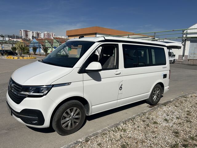 Haagissuvila/matkaauto Volkswagen California Camper | 4 Posti | Cucinotto + Letto Tetto