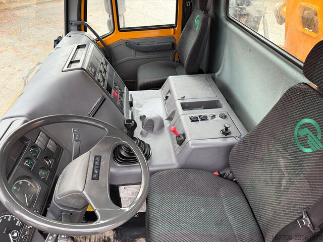 Autopompa per calcestruzzo Astra HD7 84.42