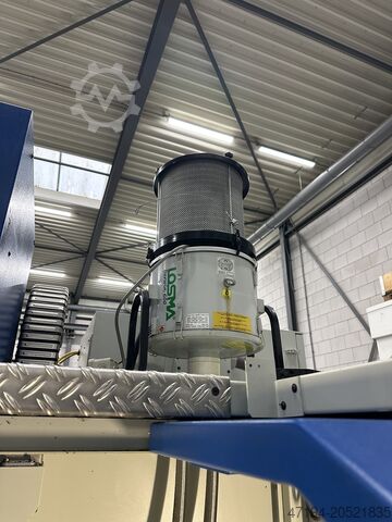 Pusat pemesinan menegak Kunzmann BA 1000