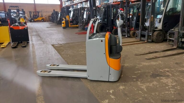 Electric Pallet Truck Still EXU22 // 2580 Std. // Elektro