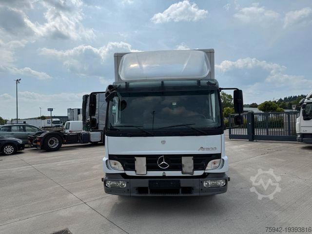 Skapbil MERCEDES-BENZ Atego 3-Sitz LBW