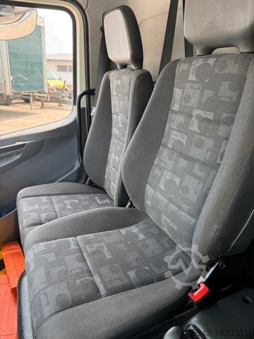 Skapbil MERCEDES-BENZ Atego 3-Sitz LBW