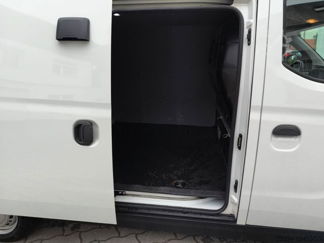 Laatikkoauto MAXUS eDeliver 3 Kasten L2H1