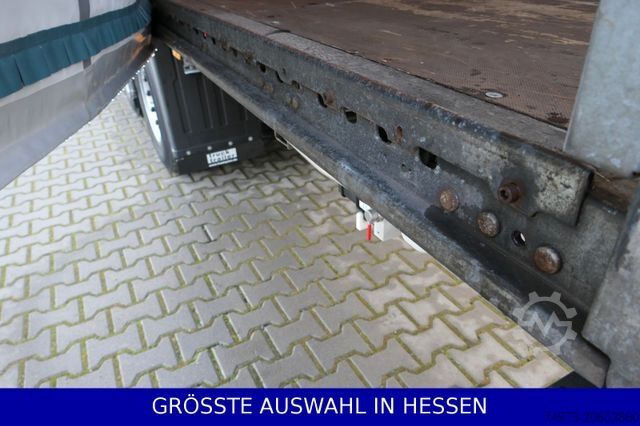 Semirimorchio con telone SCHMITZ CARGOBULL Mega Varios 3,05m Innen neue Plane ¤395.-mt