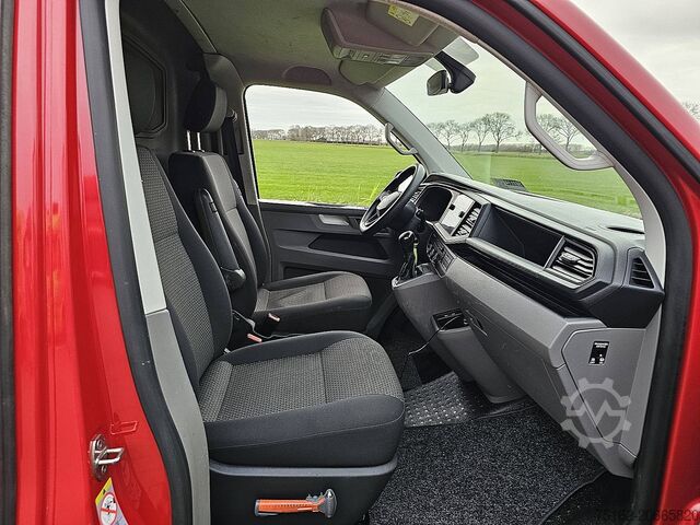 Stationvogn med højt tag VOLKSWAGEN TRANSPORTER 2.0 TDI 150 L1H1 AUT.
