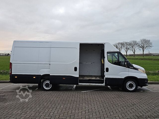 Stationvogn med højt tag IVECO DAILY 35S16 L4H2 Maxi Automaat