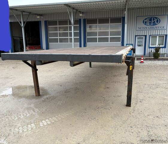 Wechselpritsche offen Krone 7,82m Baustoff Brücken Zurringe Kranbar