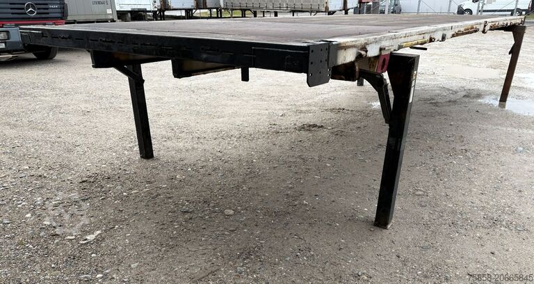 Wechselpritsche offen Krone 7,82m Baustoff Brücken Zurringe Kranbar