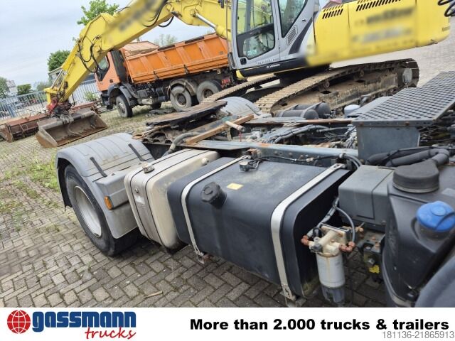 Standarta vilcējs Iveco AD400T41WT 4x4, Hydraulik