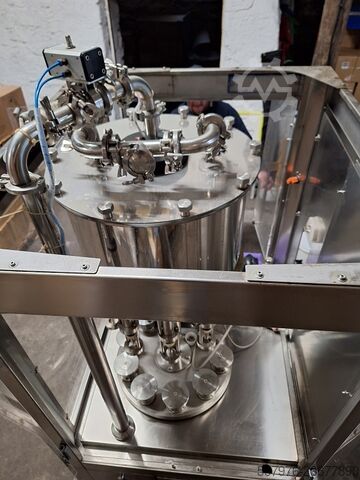 Borelli Rotary Filler for Glass Bottles