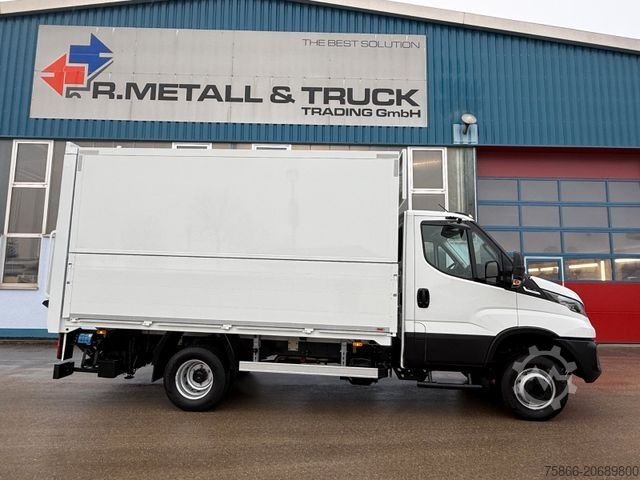 Furgoneta de bebidas IVECO 70C18H HI Duo Schwenkwandkoffer LBW 1,5to