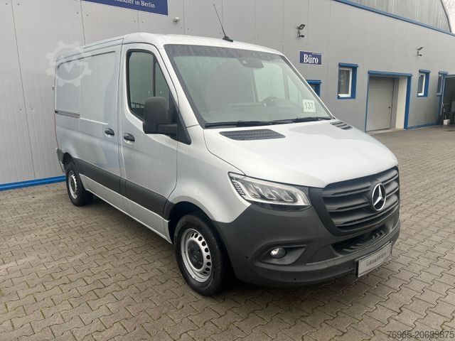 Furgão de painéis MERCEDES-BENZ Sprinter 314 AUTOMATIK NAVI TOTWINKEL KAMERA LED