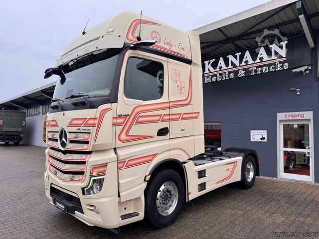 Standard tractor unit MERCEDES-BENZ 1848 LS Actros 5 GigaSpace Blatt/Luft