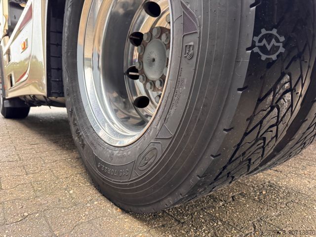 Standard tractor unit MERCEDES-BENZ 1848 LS Actros 5 GigaSpace Blatt/Luft