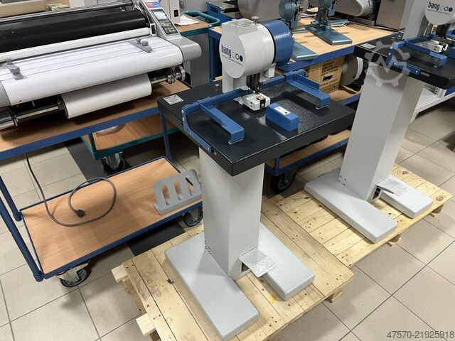 œillettière Hang 102-20 Eyeleting machine with base