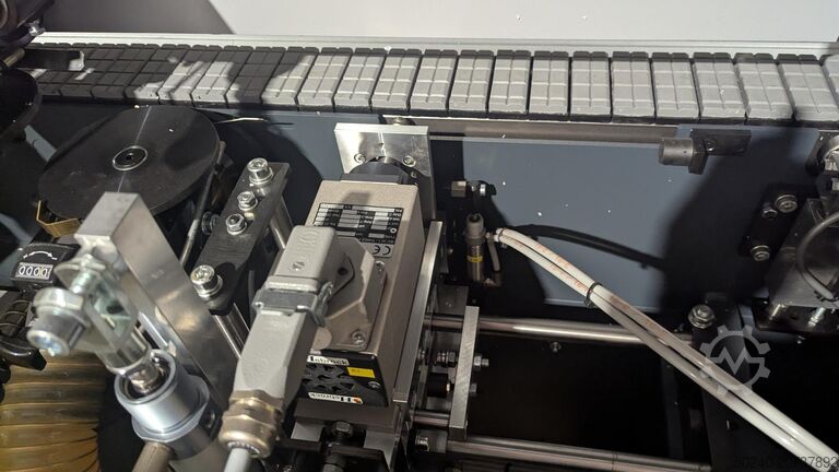 Μηχανή συγκράτησης άκρων HEBROCK F4