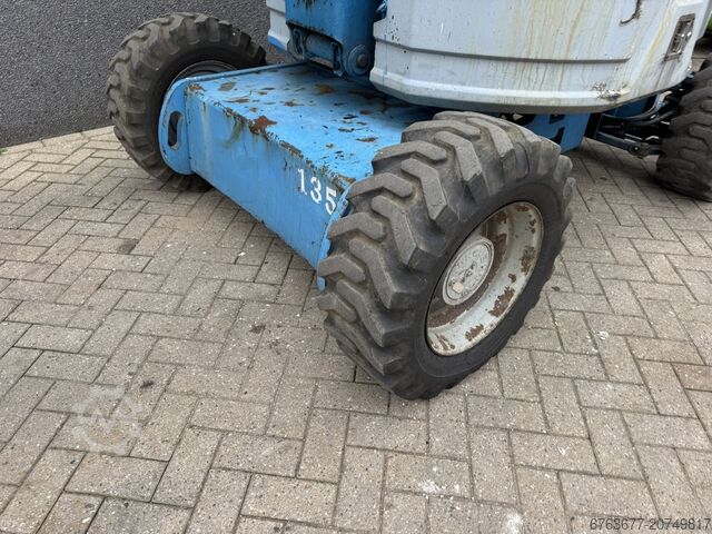 Plataforma articulada Genie Z-34/22, altura de trabalho de 12,5 m, 4X4, motor Diesel Kubota, 2007 GENIE Z-34/22 Knikarmhoogwerker 12.5M werkhoogte 4X4 Kubota Diesel 2007