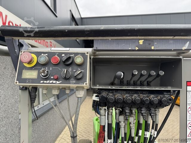  NIFTYLIFT HR12NDE Knikarmhoogwerker / Arbeitsbuhne HYBRIDE Kubota diesel 4x2 2015