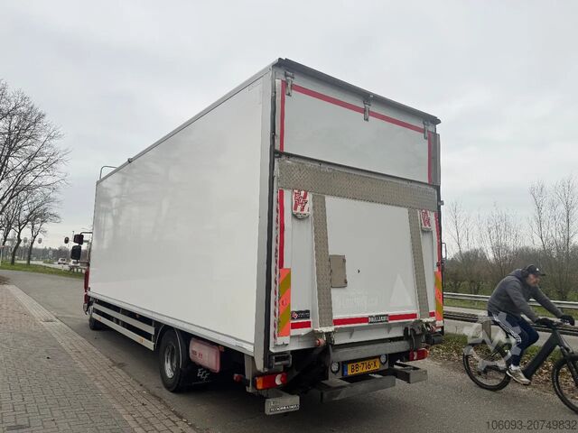 Resväska DAF LF 210 Bakwagen