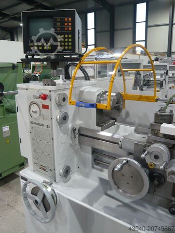 Torno central Schaublin 135