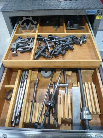 Torno central Schaublin 135