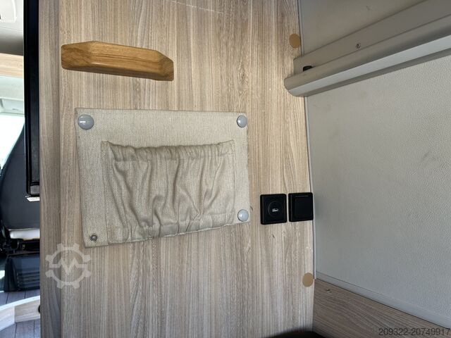 Campingvogn/autocamper Fiat Weinsberg Carabus 600 K | 4 Posti Letto | Completamente Attrezzato