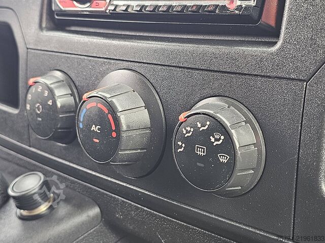 Hochdachkombi RENAULT MASTER 2.3 DCI L2H2 52 dkm.!!!